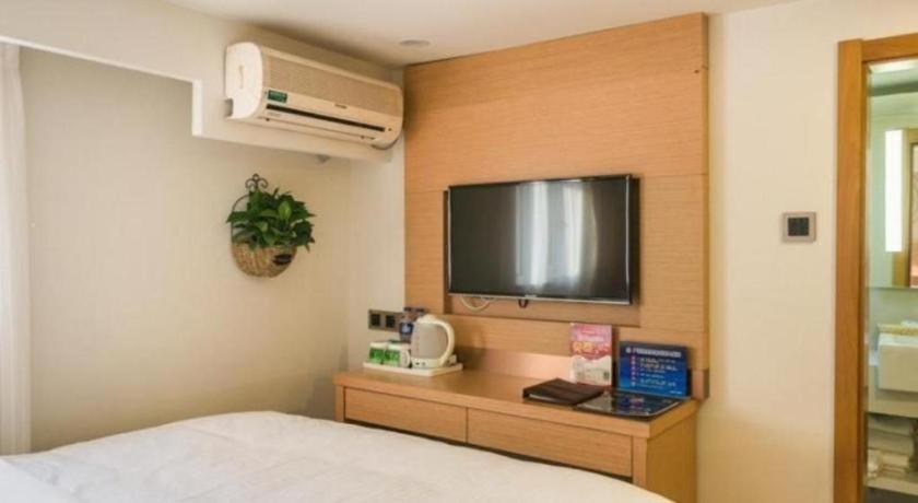Greentree Inn Beijing Dongcheng District Wangfujin South Luogu Lane Houhai Express Hotel Zewnętrze zdjęcie