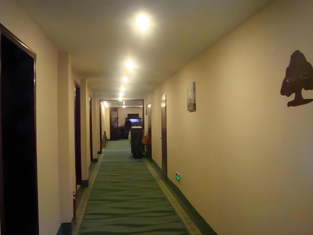 Greentree Inn Beijing Dongcheng District Wangfujin South Luogu Lane Houhai Express Hotel Zewnętrze zdjęcie